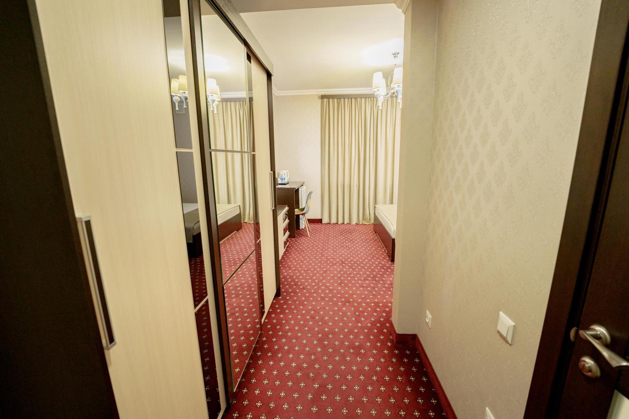 Welcome Inn Hotel Erévan Extérieur photo